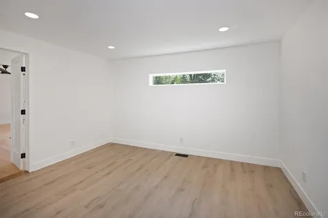 794 Galena Street Aurora CO 80010