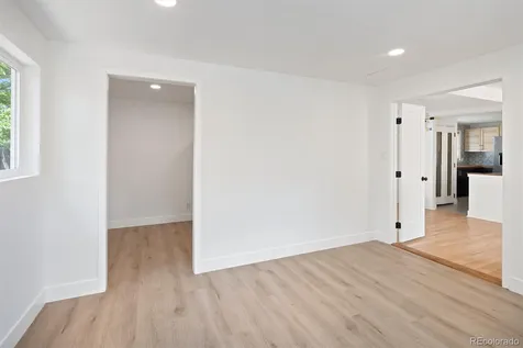 794 Galena Street Aurora CO 80010