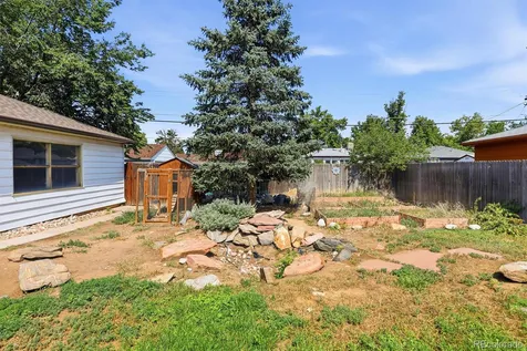 794 Galena Street Aurora CO 80010