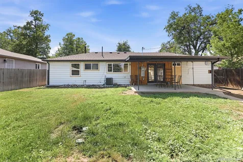 794 Galena Street Aurora CO 80010