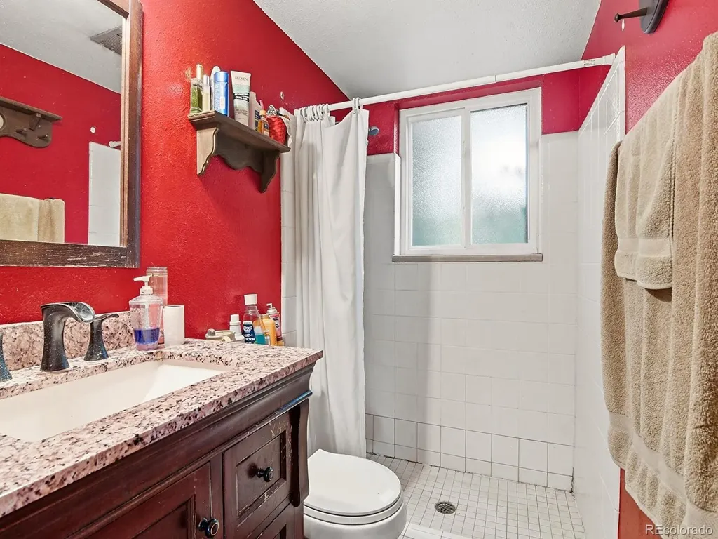 6932 Deframe Court Arvada CO 80004
