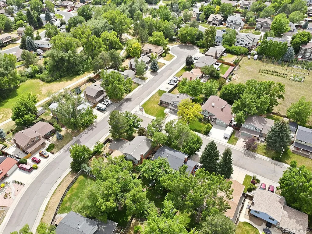 6932 Deframe Court Arvada CO 80004