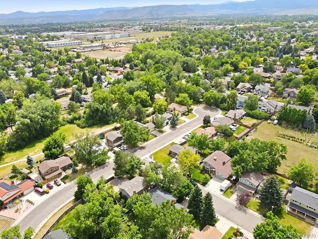 6932 Deframe Court Arvada CO 80004
