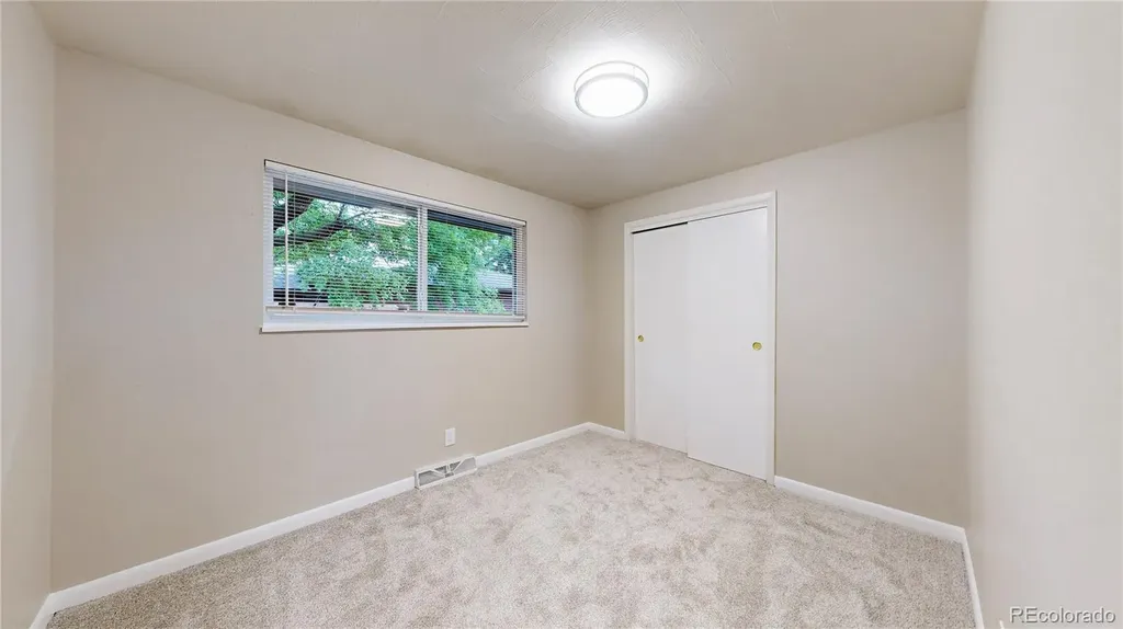 716 Goss Drive Longmont CO 80504
