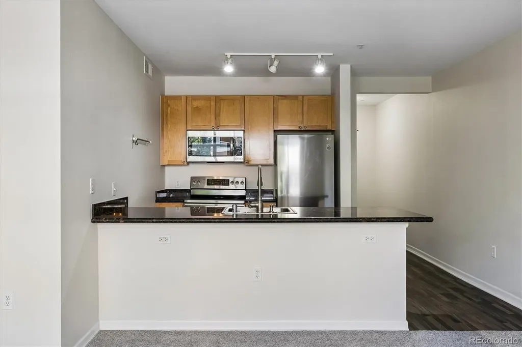 1623 Saint Paul Street Denver CO 80206