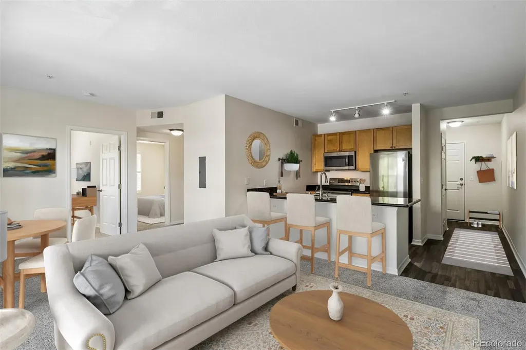 1623 Saint Paul Street Denver CO 80206