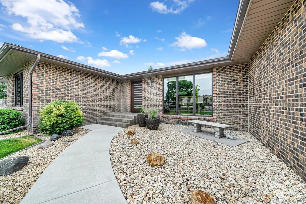 202 Eldridge Street Burlington CO 80807