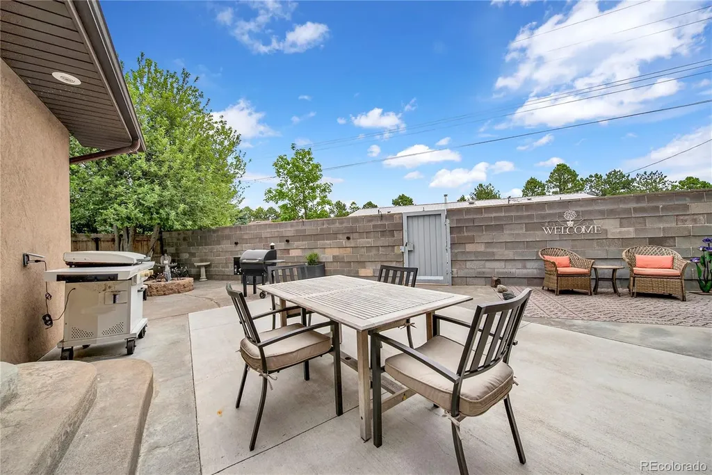 202 Eldridge Street Burlington CO 80807