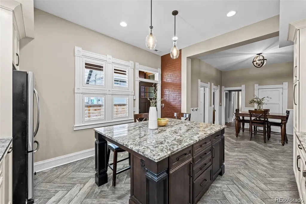 2927 N Humboldt Street Denver CO 80205