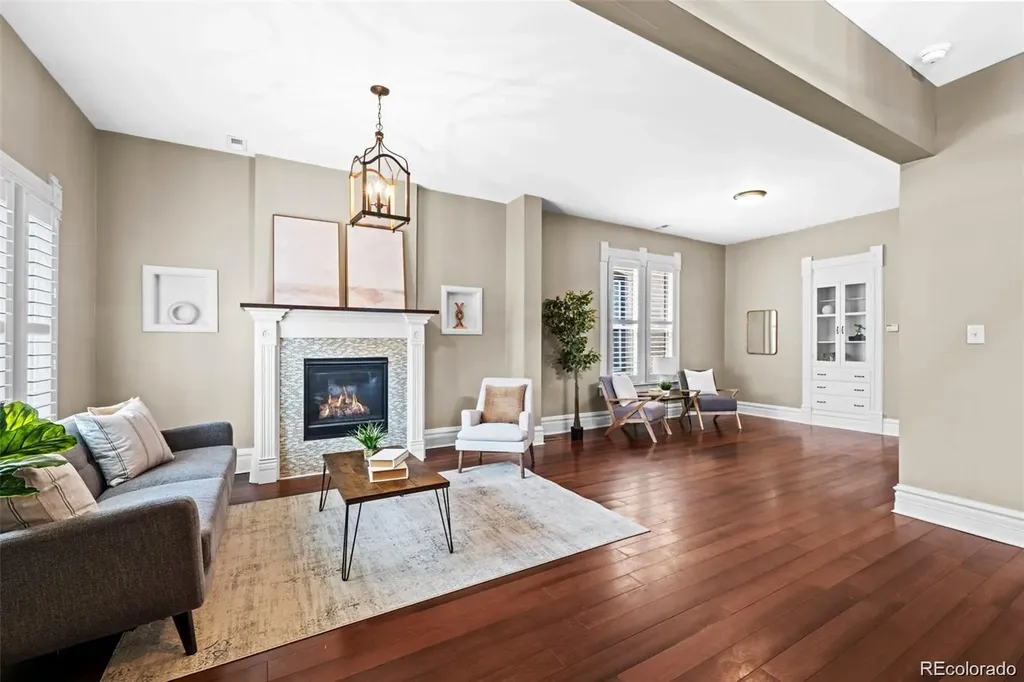 2927 N Humboldt Street Denver CO 80205