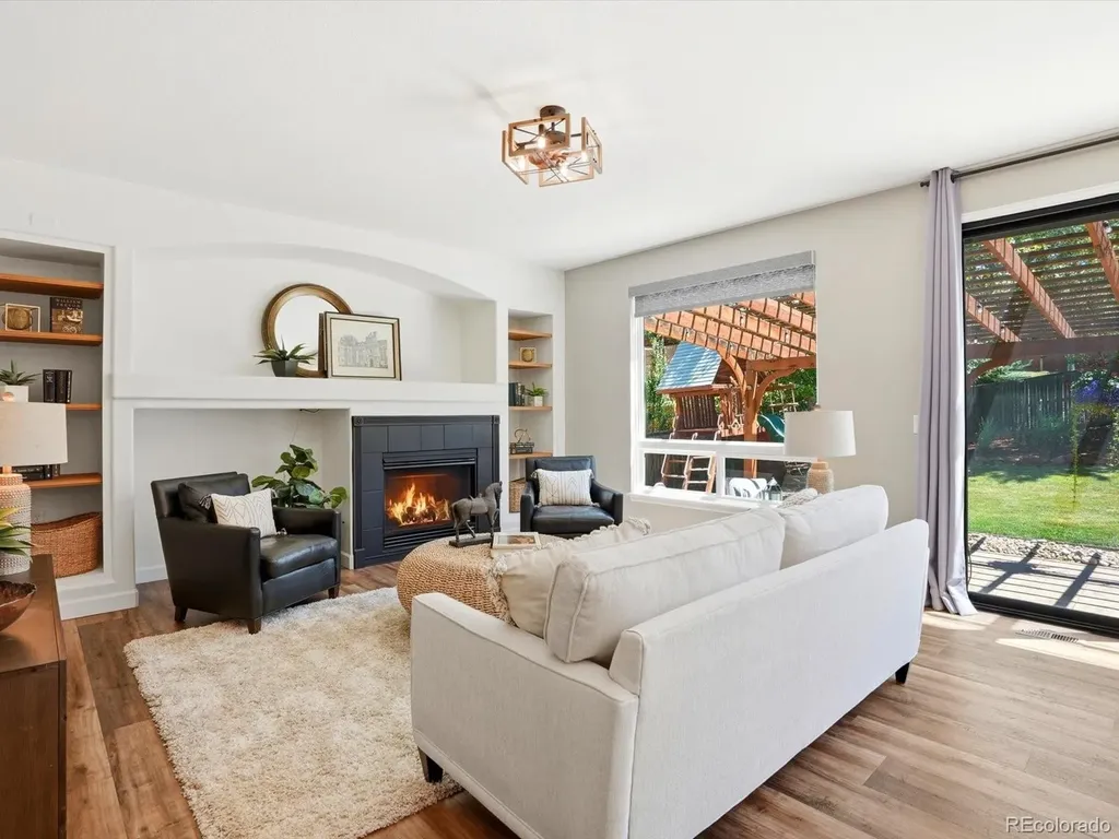 1838 Dolomite Way Castle Rock CO 80108