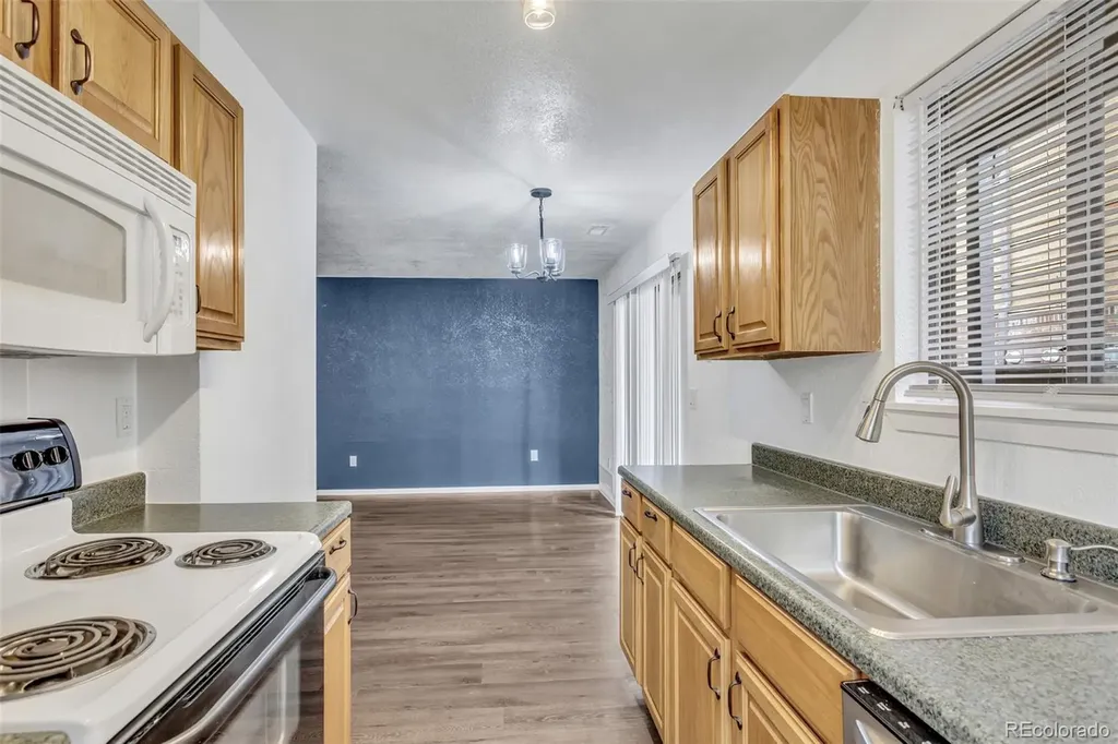 2277 S Buckley Road Aurora CO 80013