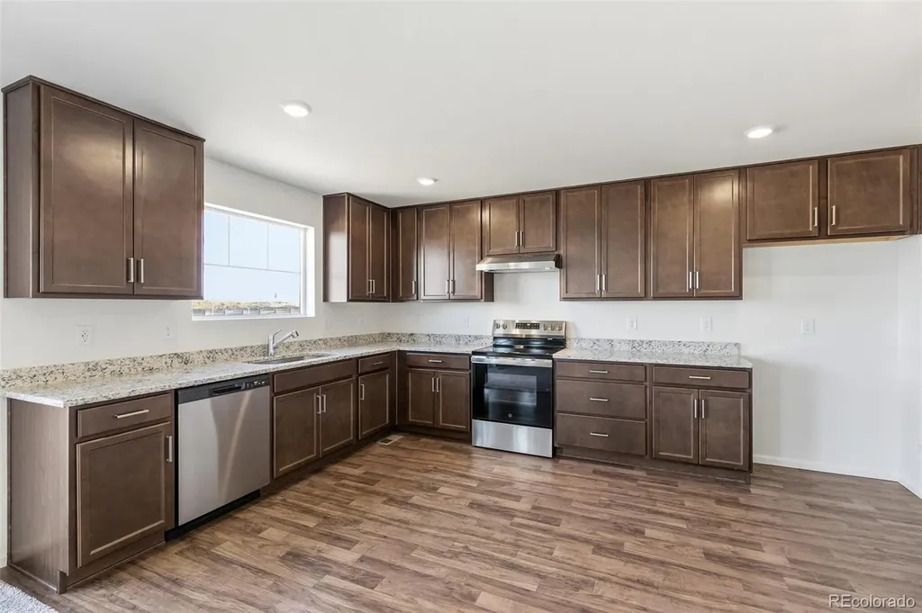 1662 S Gold Bug Way Aurora CO 80018