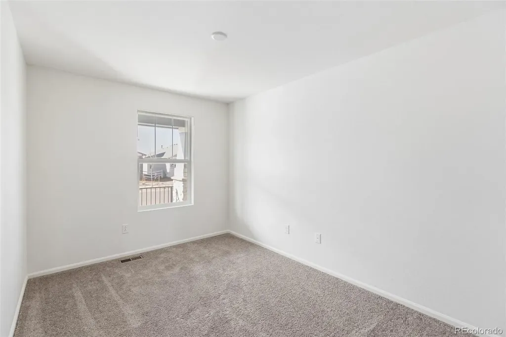 1662 S Gold Bug Way Aurora CO 80018