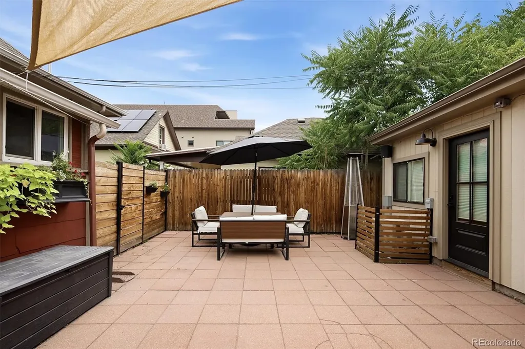 940 S Logan Street Denver CO 80209