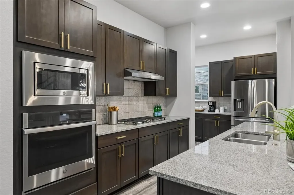 21473 E 59th Place Aurora CO 80019
