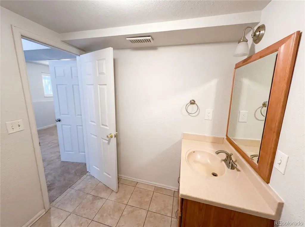 301 4th Street La Junta CO 81050