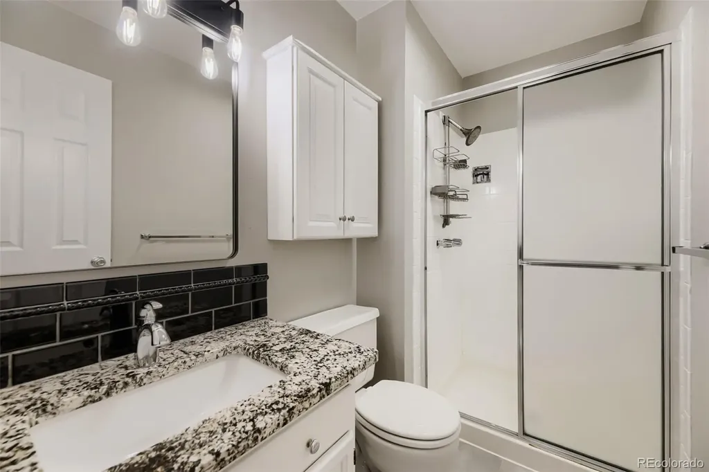 7136 W Portland Avenue Littleton CO 80128