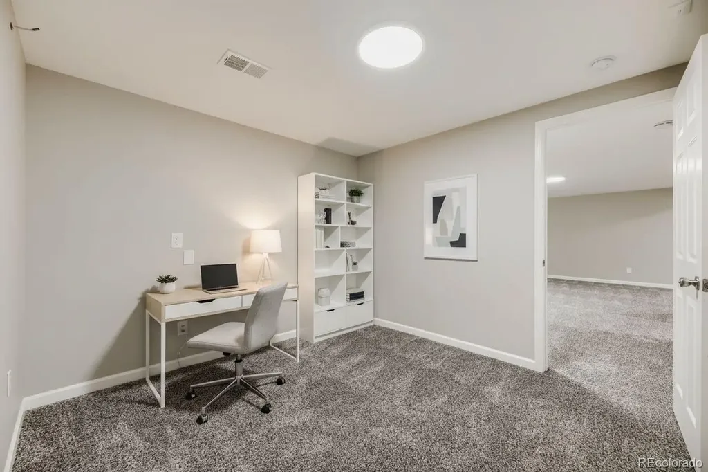 7136 W Portland Avenue Littleton CO 80128