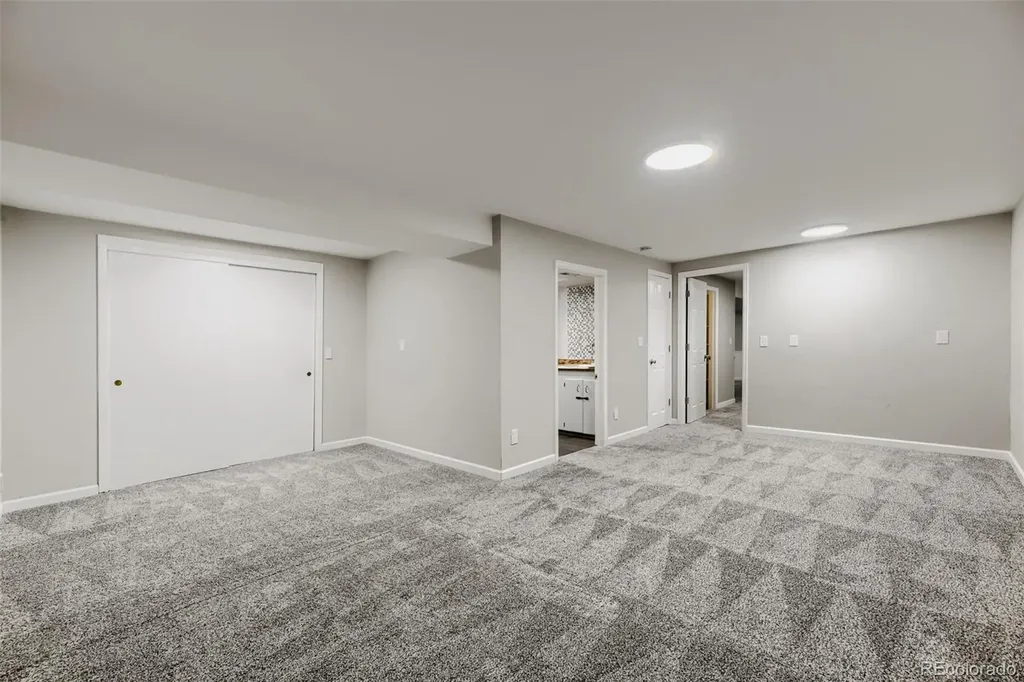 7136 W Portland Avenue Littleton CO 80128