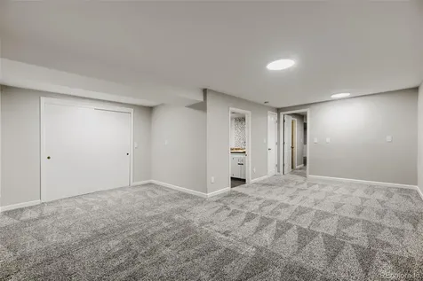 7136 W Portland Avenue Littleton CO 80128