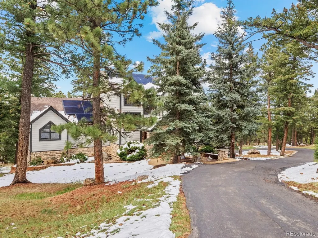 23421 Morning Rose Drive Golden CO 80401