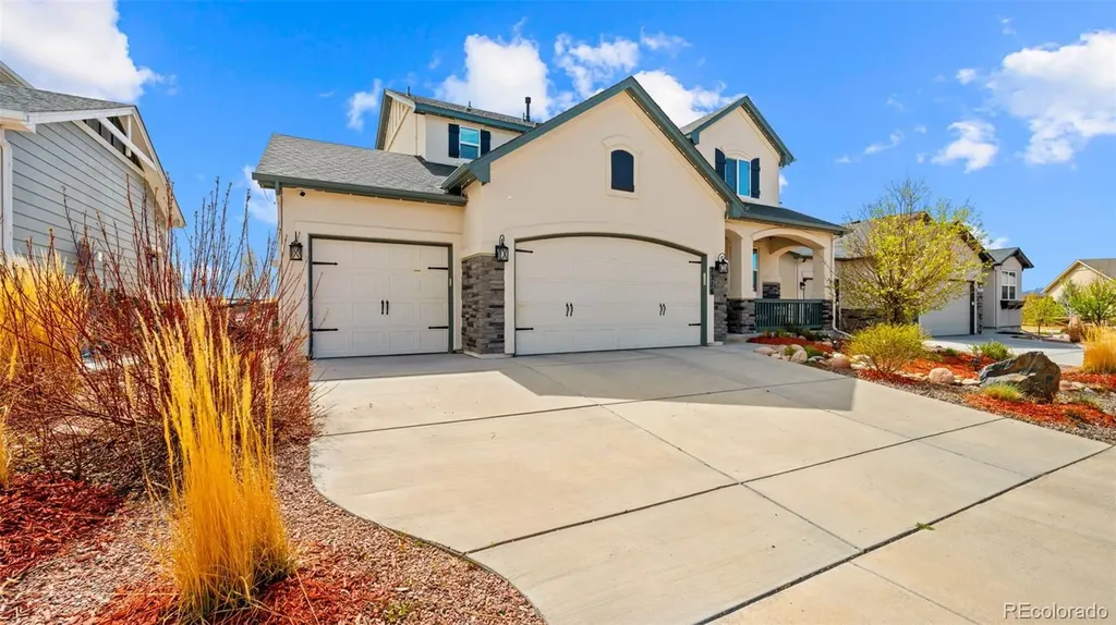 7316 Rim Bluff Lane Colorado Springs CO 80927