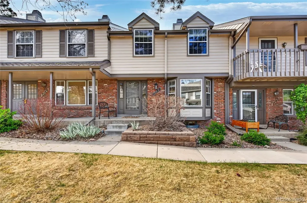7138 E Briarwood Drive Centennial CO 80112