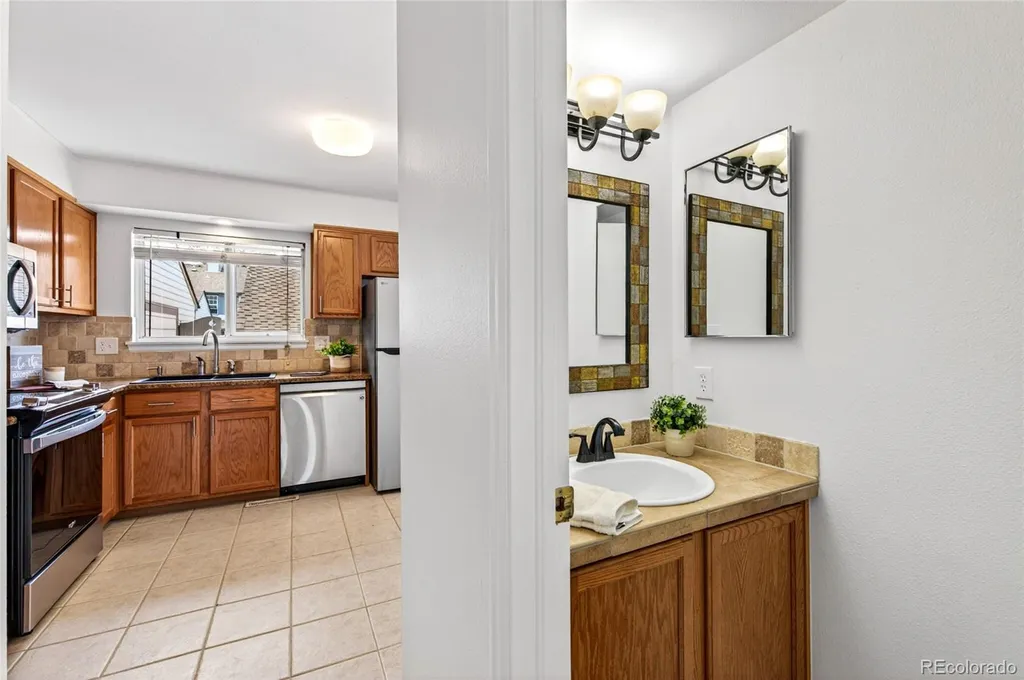 7138 E Briarwood Drive Centennial CO 80112