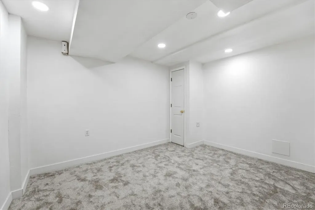 2701 E Nichols Circle Centennial CO 80122