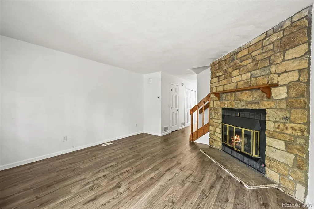 2701 E Nichols Circle Centennial CO 80122