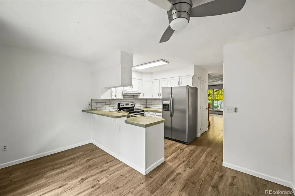 2701 E Nichols Circle Centennial CO 80122