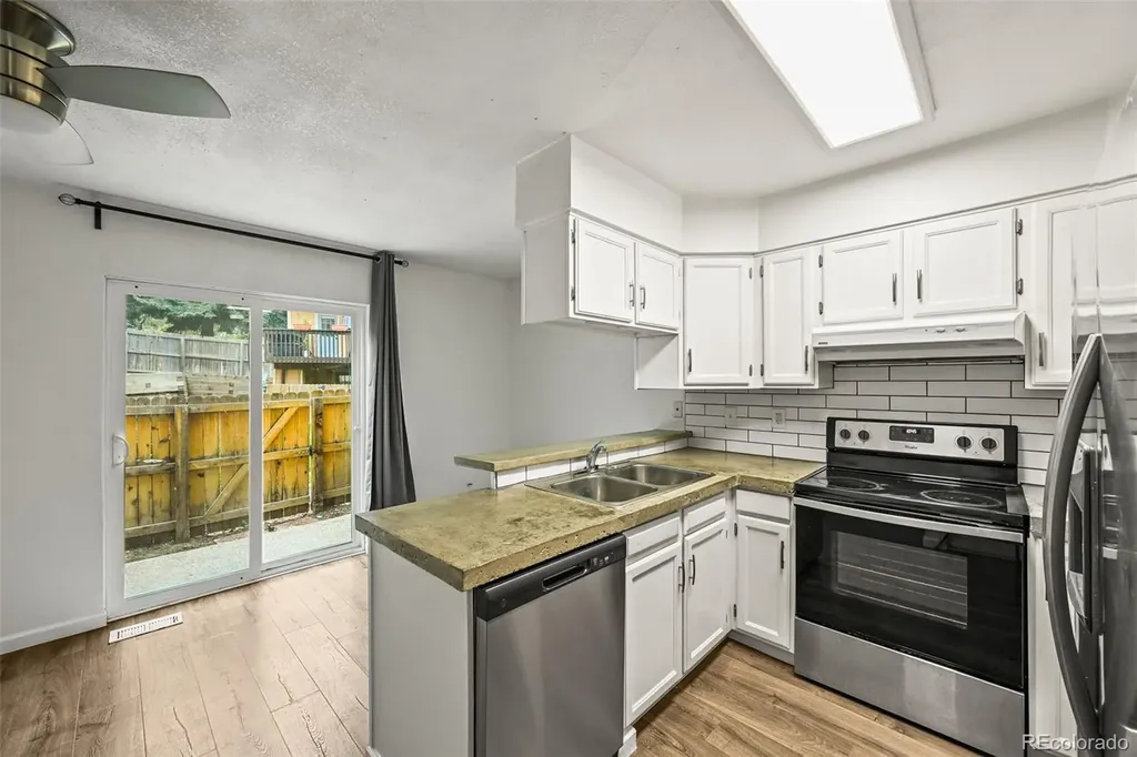 2701 E Nichols Circle Centennial CO 80122