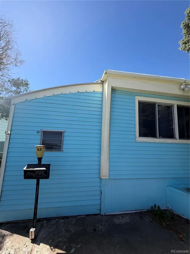 6825 W Mississippi Avenue Denver CO 80226