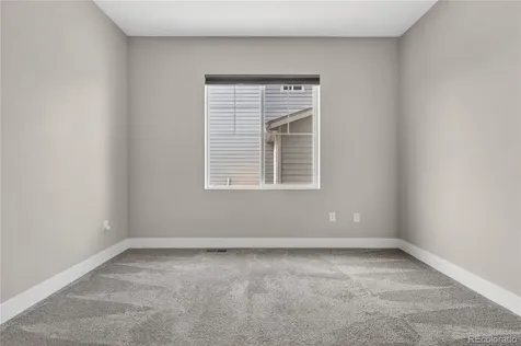127 N Oak Hill Way Aurora CO 80018
