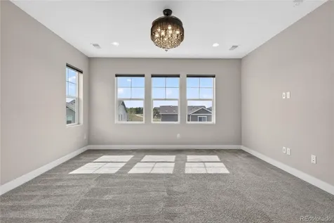 127 N Oak Hill Way Aurora CO 80018