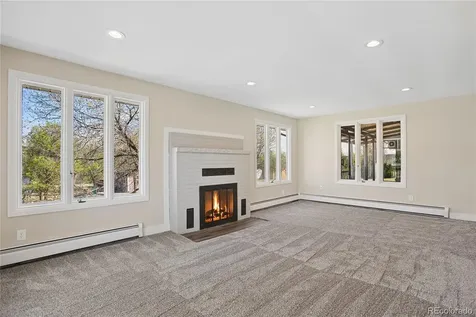 327 S Pine Street Elizabeth CO 80107
