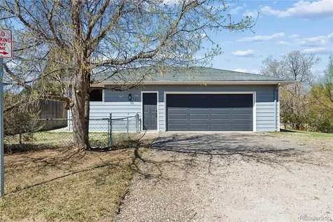 327 S Pine Street Elizabeth CO 80107