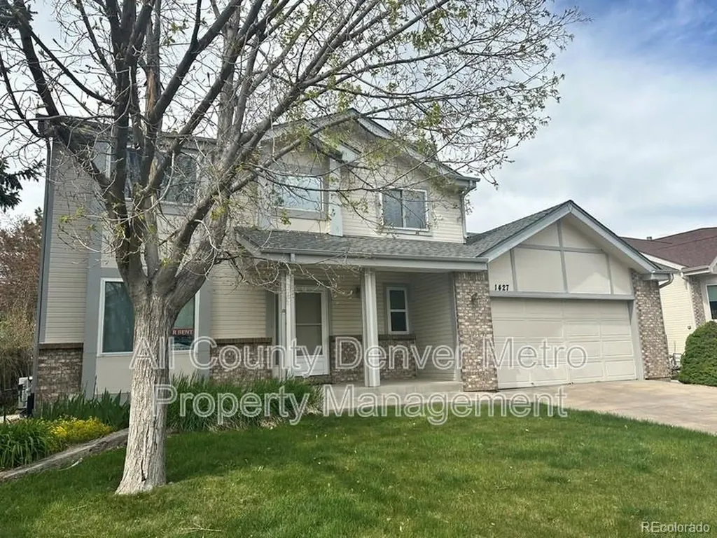 1427 Mcintosh Avenue Broomfield CO 80020