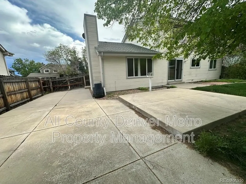 1427 Mcintosh Avenue Broomfield CO 80020