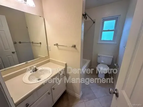 1427 Mcintosh Avenue Broomfield CO 80020