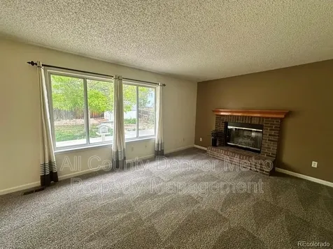 1427 Mcintosh Avenue Broomfield CO 80020