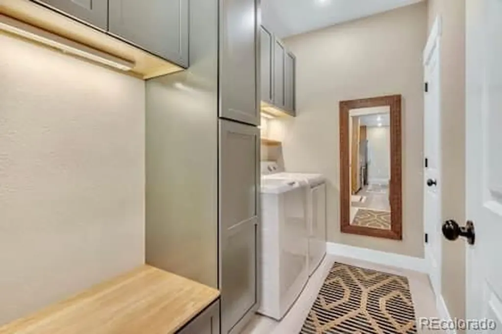 285 High Point Drive Longmont CO 80504