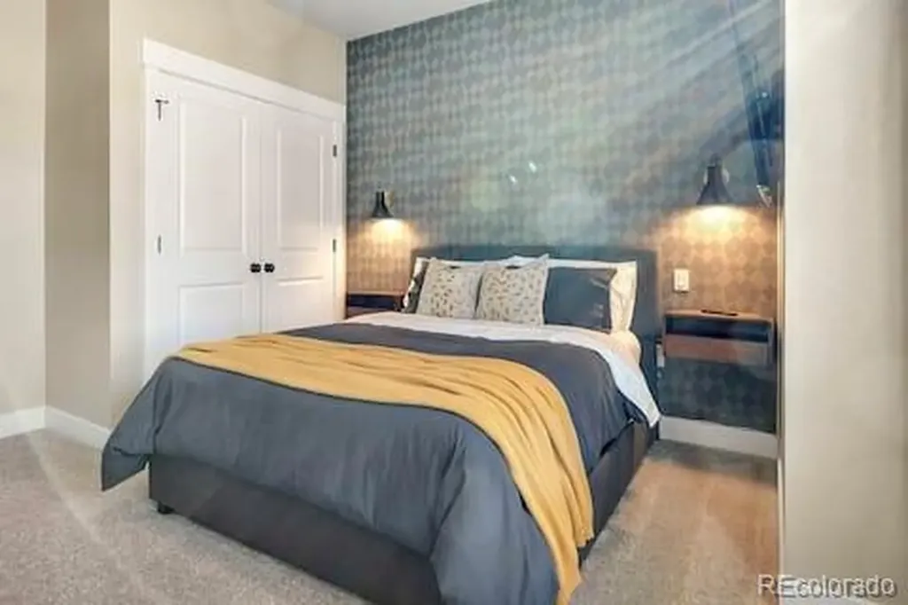285 High Point Drive Longmont CO 80504