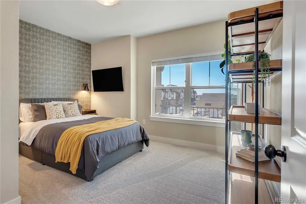 285 High Point Drive Longmont CO 80504