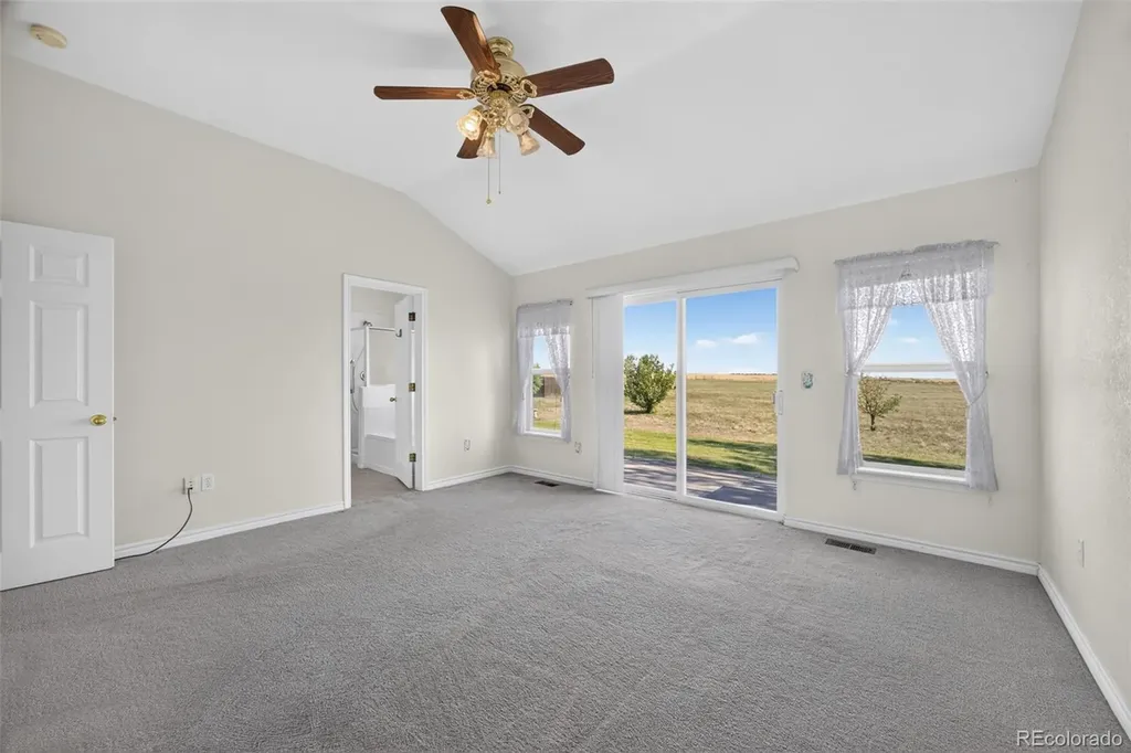 52731 E 19th Avenue Strasburg CO 80136