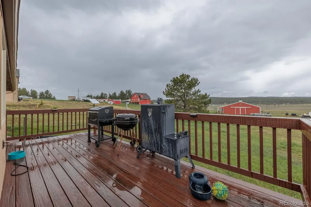 471 Duesouth Road Florissant CO 80816