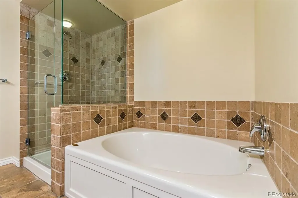 8100 E Union Avenue Denver CO 80237