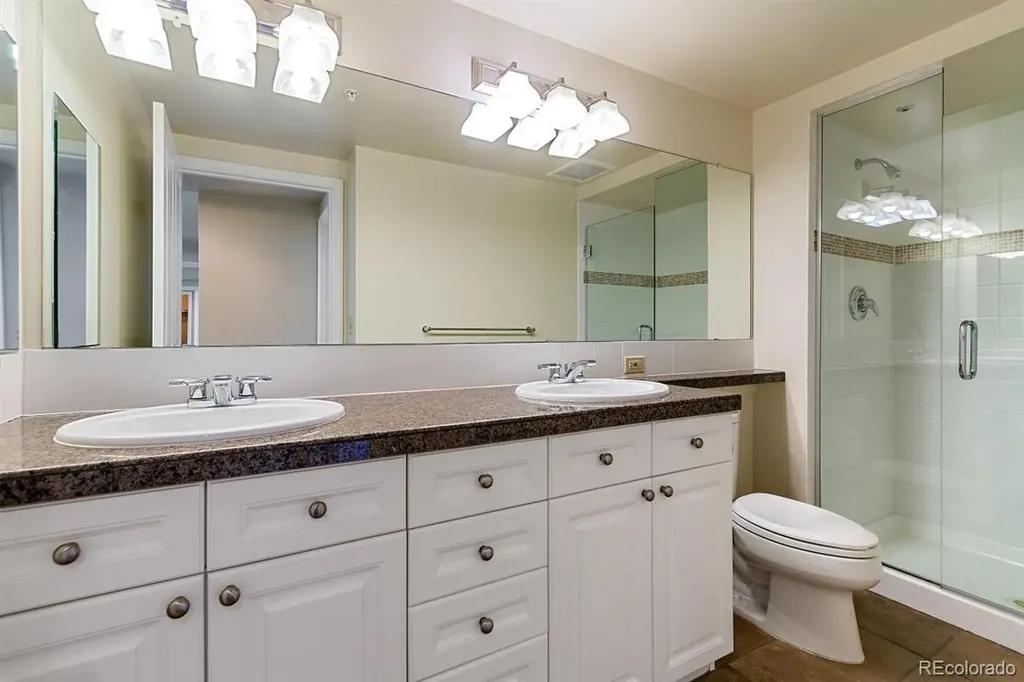 8100 E Union Avenue Denver CO 80237