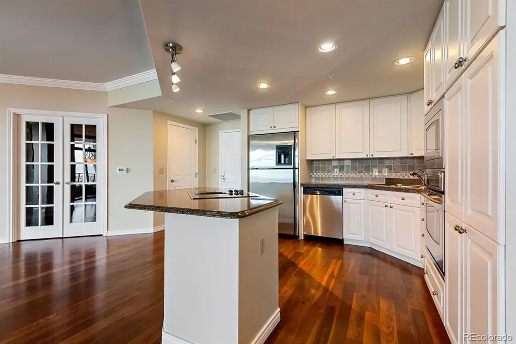 8100 E Union Avenue Denver CO 80237